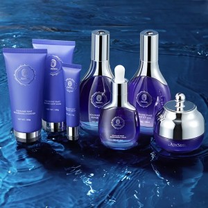 Seven-Piece Squalane Hydration Set